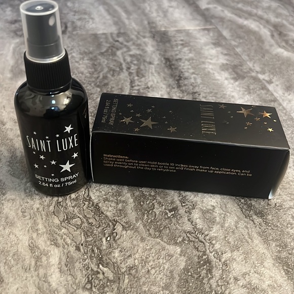 Saint Luxe Setting Spray - Picture 2 of 2